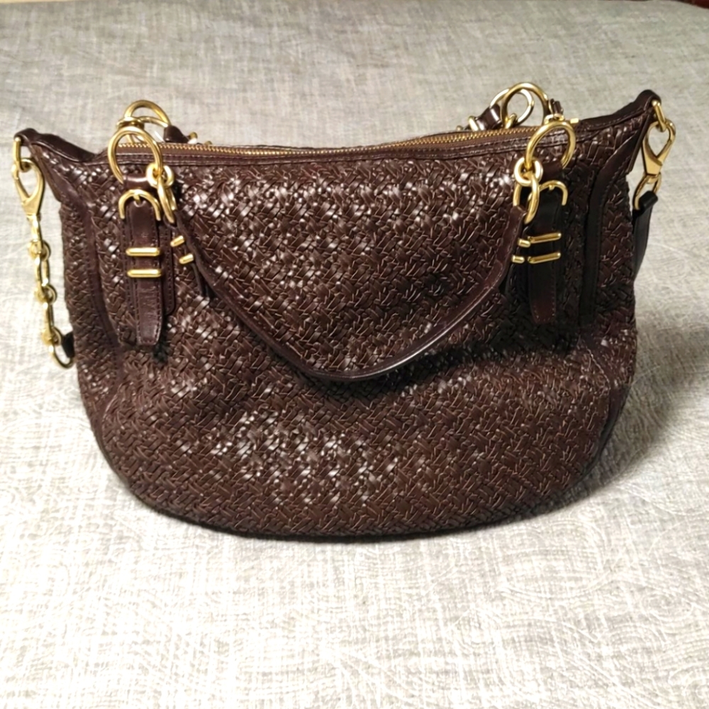 Coach woven Crossbody bag, brown color. - Picture 2 of 7